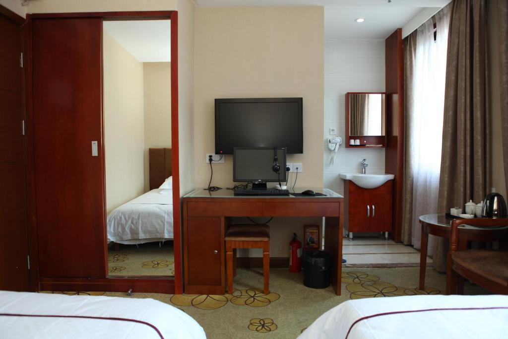 Kaifu Hotel Гуанджоу Екстериор снимка