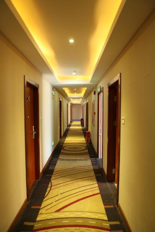 Kaifu Hotel Гуанджоу Екстериор снимка