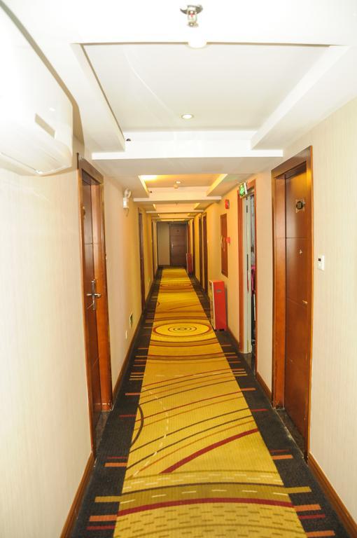 Kaifu Hotel Гуанджоу Екстериор снимка