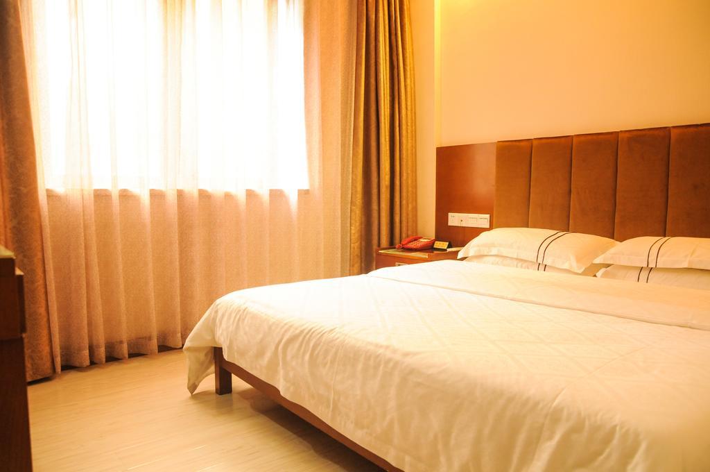 Kaifu Hotel Гуанджоу Екстериор снимка